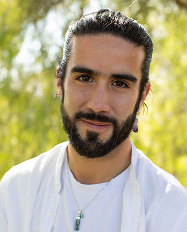 Javier Escuti, Director Javier Escuti, Director